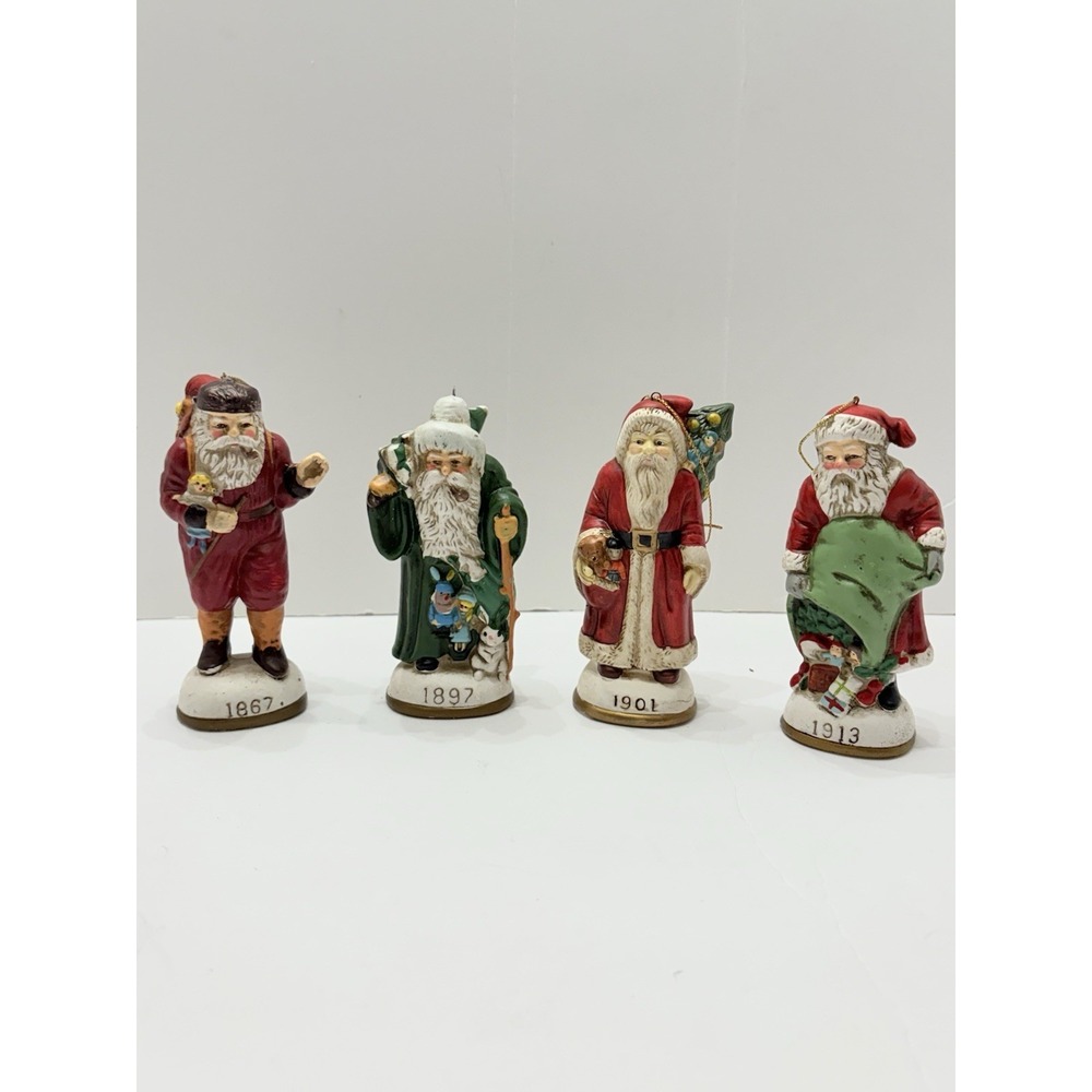 Vintage Old World Santa From Around The World Ceramic Ornament Lot of 4‎